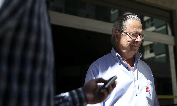 PGR recorre de decisão que anulou condenações de José Dirceu