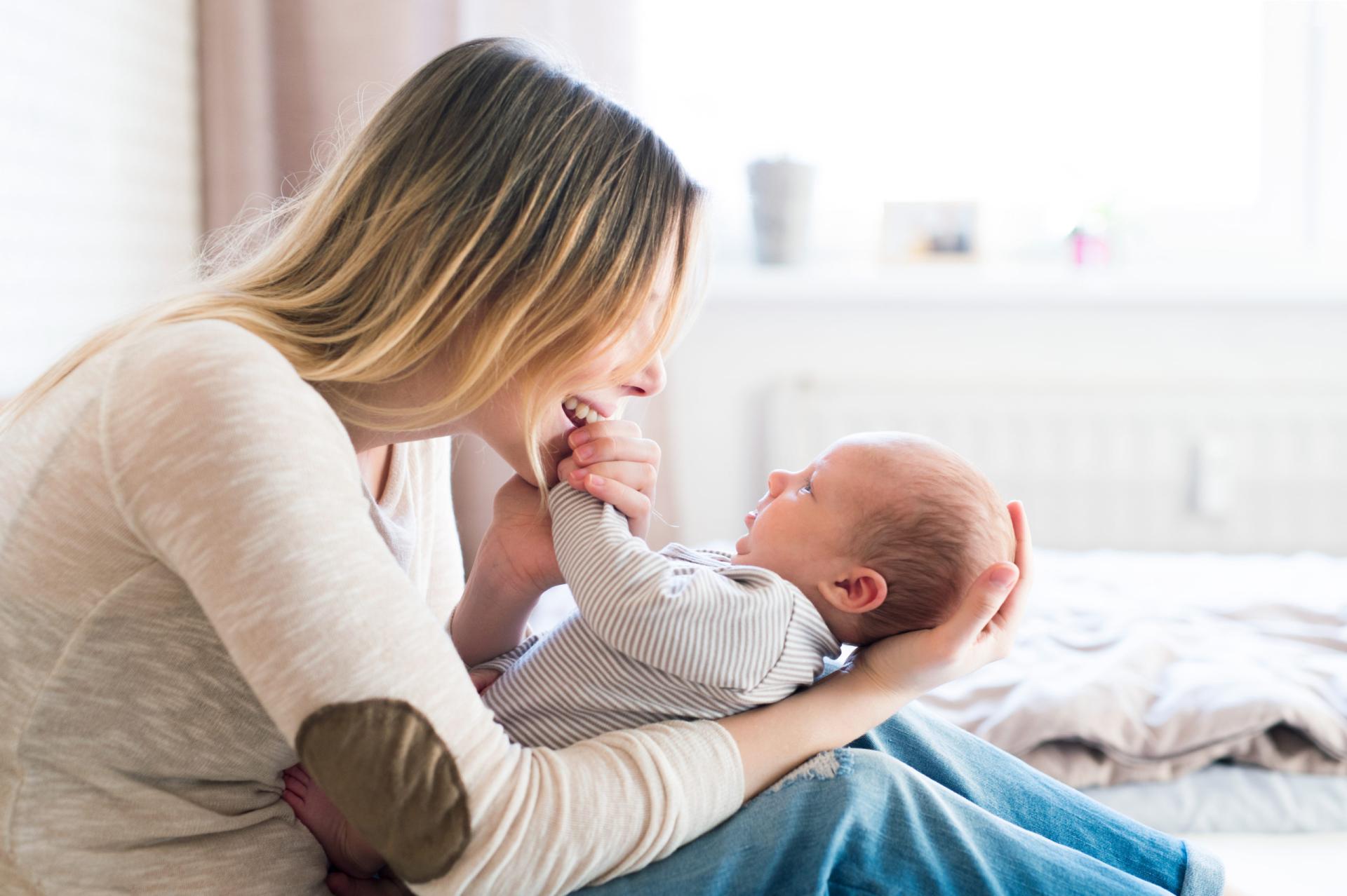 Sororidade materna: quem são as mulheres que fazem a diferença na vida de quem se torna mãe?