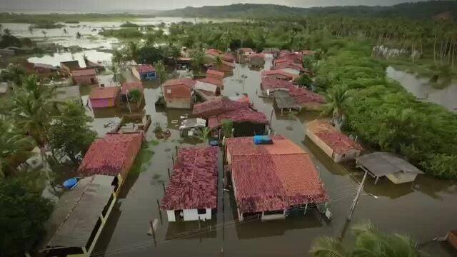 Chuvas em Alagoas deixam 24 mil pessoas desalojadas