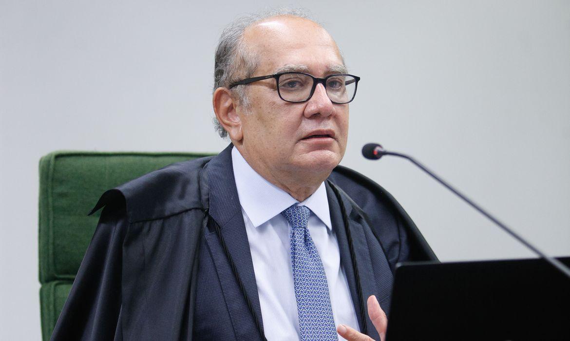 Gilmar Mendes desarquiva investigação contra Bolsonaro por omissão