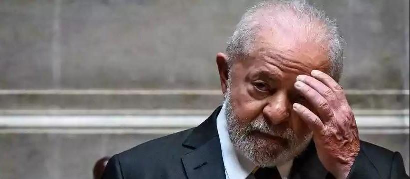 Presidente Lula proibe crítica a ele durante discurso no Foro de São Paulo