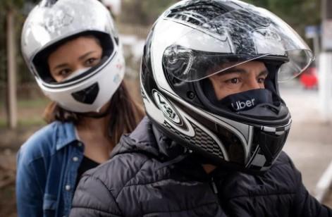 Transporte de passageiros em motocicletas por aplicativos é irregular em Porto Velho, alerta prefeitura