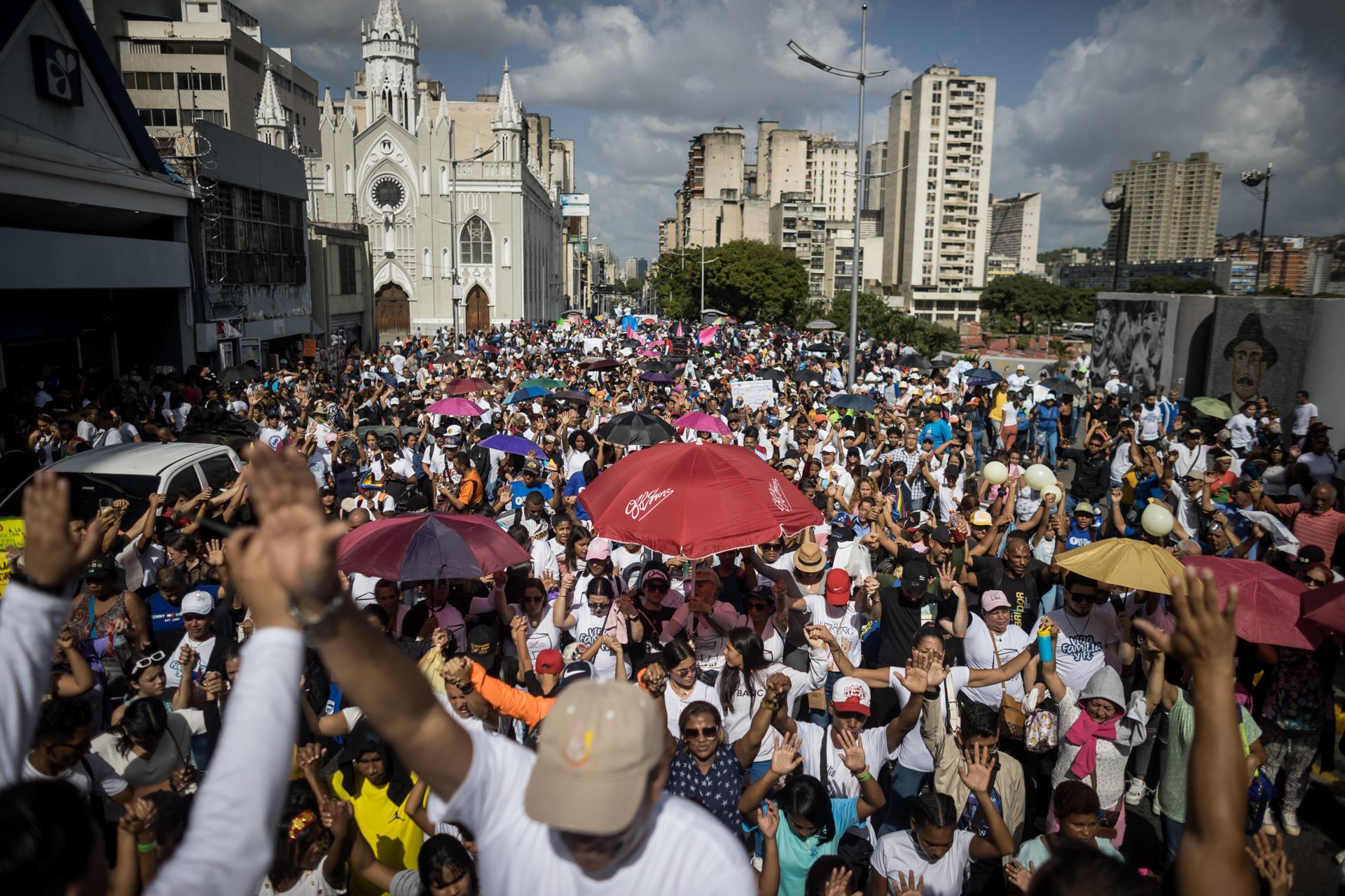 Venezuela: Evangélicos fazem ato contra PL antidiscriminação