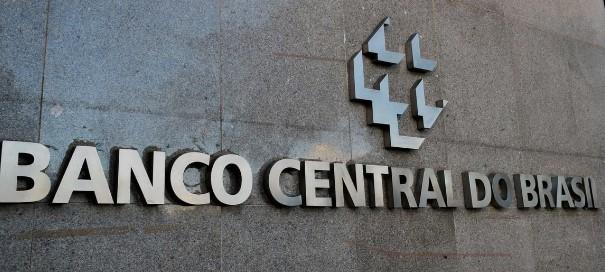 Banco Central reduz taxa Selic pela primeira vez em três anos