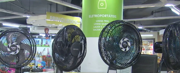 Com onda de calor, ar-condicionado e ventilador ficam mais caros