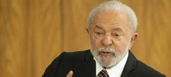 Lula diz que pastores mentem sobre ele: “Deus está vendo”