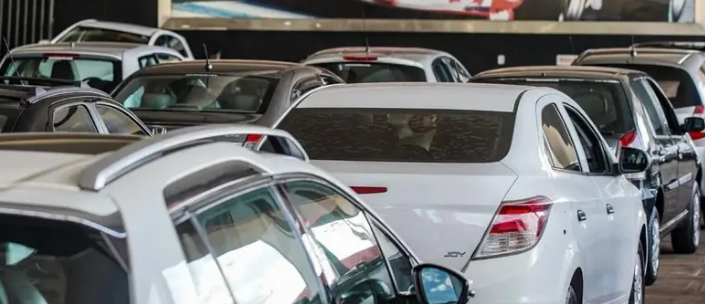 Venda de carros no Brasil deve ter aumento de 12% em 2024