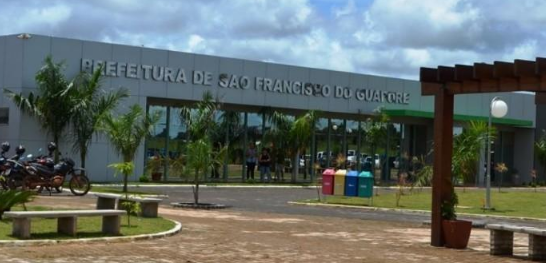 Prefeitura de São Francisco do Guaporé inicia inscrições para processo seletivo com salários de até R$ 4,7 mil