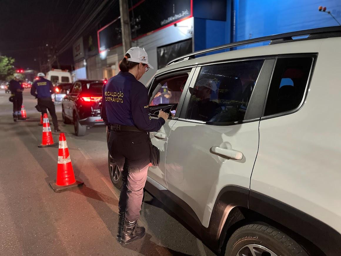 DETRAN realiza operação Quatro Rodas com apoio da Polícia Militar